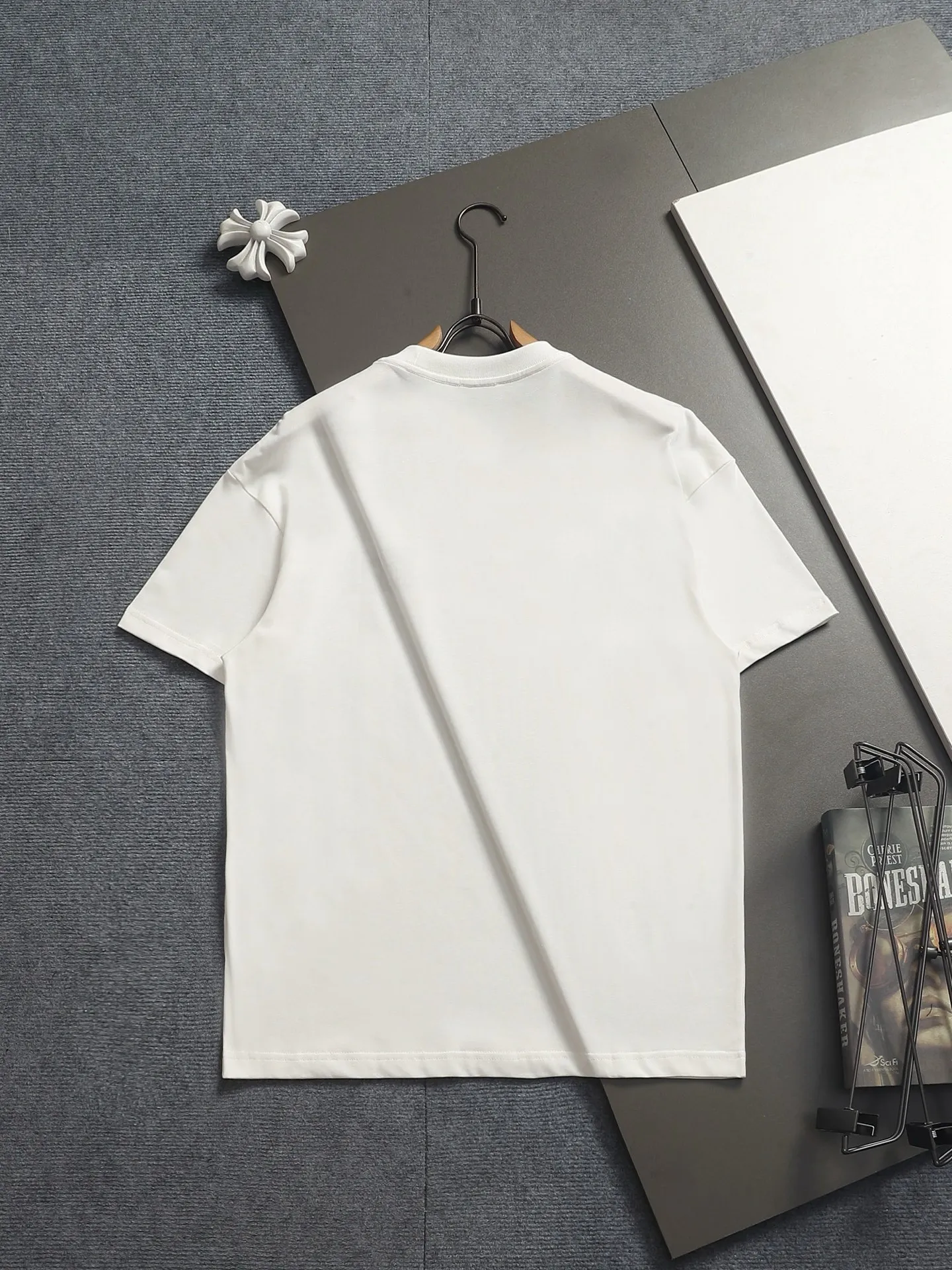 MONCLER LOGO 🪡 Logo ， Retro Same Style T 260 Versatile : Black White Size：XS~L